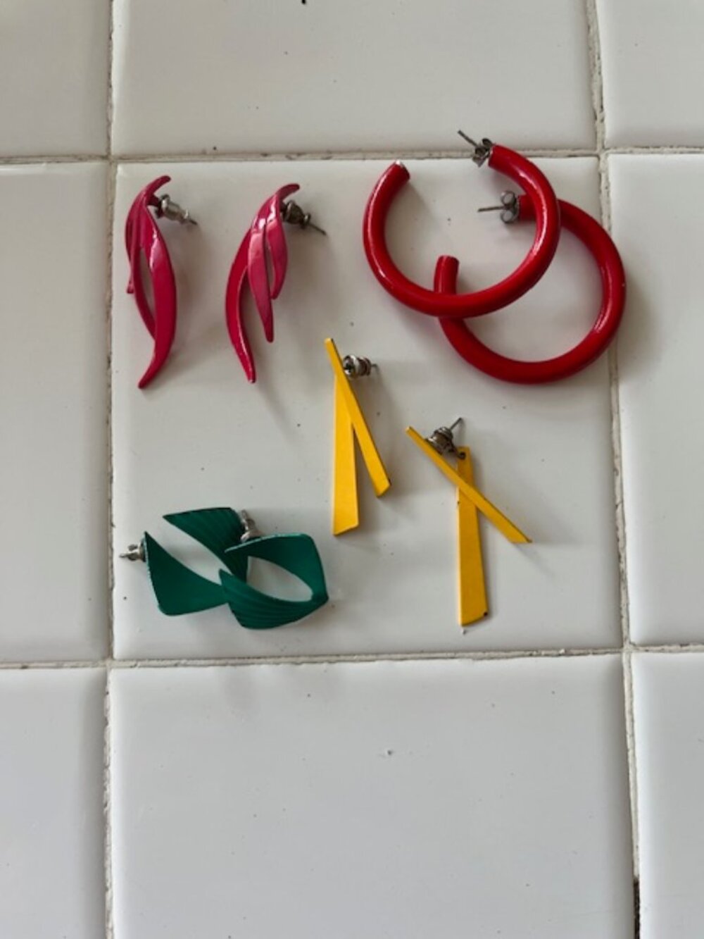 Earrings, 4 pair, pierced